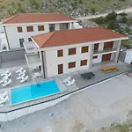 Dubrovnik Heights - Private Pool And Jacuzzi With Panorama View *