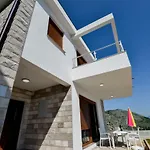 Dubrovnik Heights - Private Pool And Jacuzzi With Panorama View Apartment *