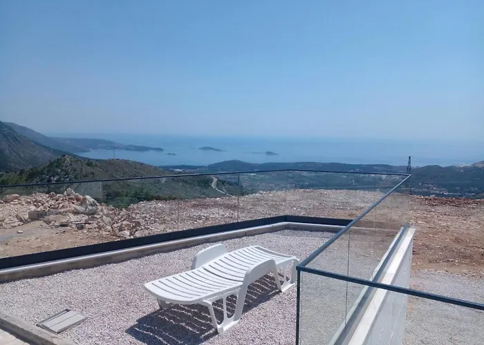 Dubrovnik Heights - Private Pool And Jacuzzi With Panorama View