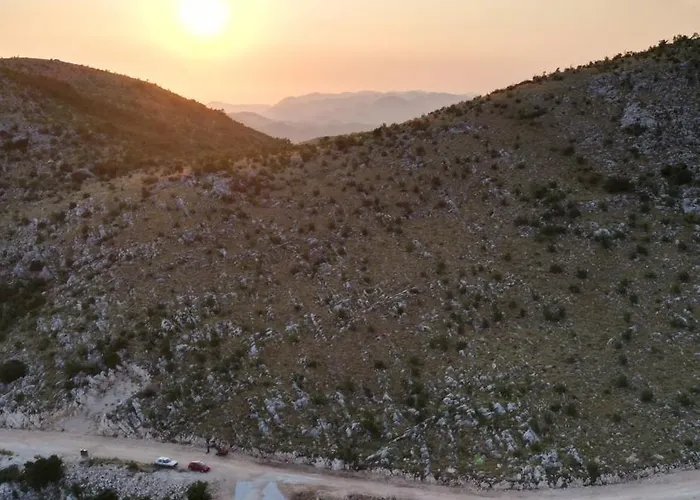 Apartamento Dubrovnik Heights - Private Pool And Jacuzzi With Panorama View Ivanica