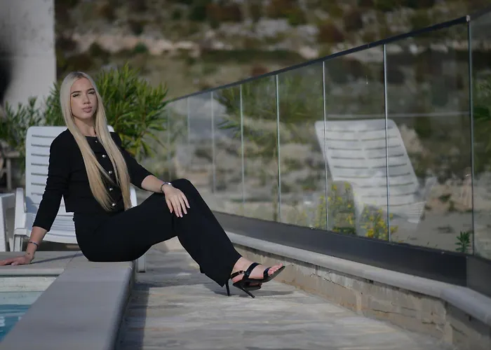 Dubrovnik Heights - Private Pool And Jacuzzi With Panorama View Apartamento Ivanica