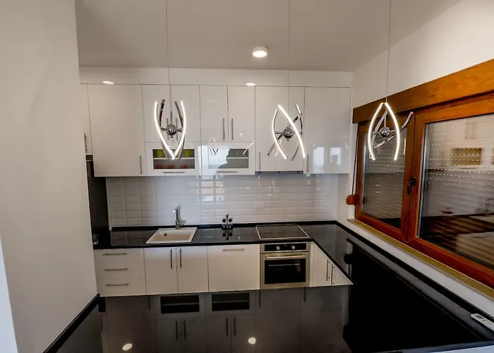 Dubrovnik Heights - Private Pool And Jacuzzi With Panorama View